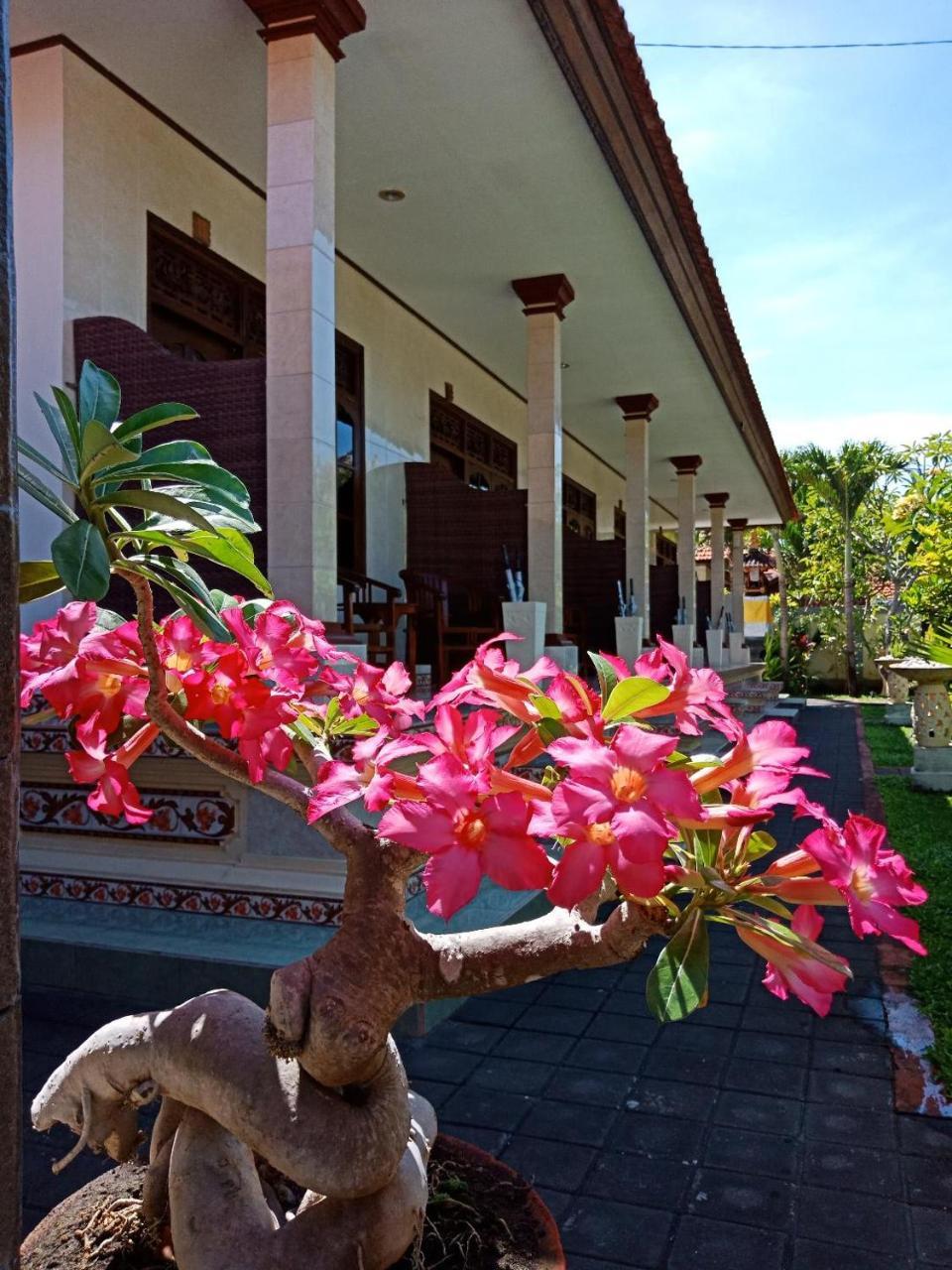 Frangipani Homestay Nusa Dua  Exterior photo